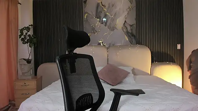 MaximusDick1  online show from 3, 5, 2026