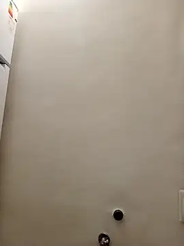 Snapshot of Virgin_Pussy_Love chatting on 4, 11, 2025 Virgin Pussy Love online show from 4, 11, 2025