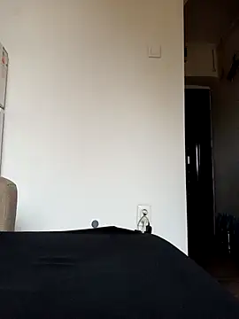 Snapshot of Virgin_Pussy_Love chatting on 6, 11, 2025 Virgin Pussy Love online show from 6, 11, 2025