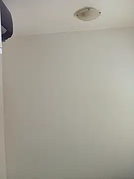 Snapshot of Virgin_Pussy_Love chatting on 11, 11, 2025 Virgin Pussy Love online show from 11, 11, 2025