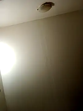 Snapshot of Virgin_Pussy_Love chatting on 20, 11, 2025 Virgin Pussy Love online show from 20, 11, 2025