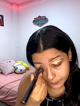 Sophie  Carter  online show from 28, 10, 2025