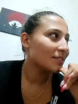Snapshot of Pauilina chatting on 9, 7, 2026 Pauilina online show from 9, 7, 2026