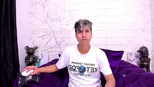 Im Milan Rs online show from 3, 2, 2025