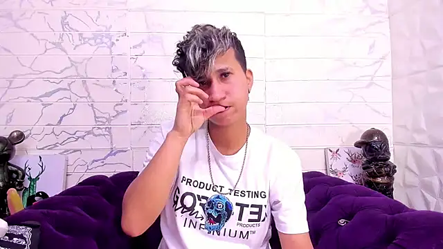 Im Milan Rs online show from 3, 2, 2025