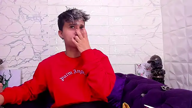 Im Milan Rs online show from 4, 2, 2025