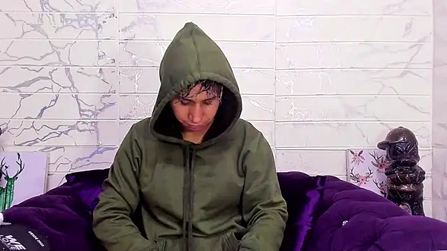 Im Milan Rs online show from 6, 2, 2025