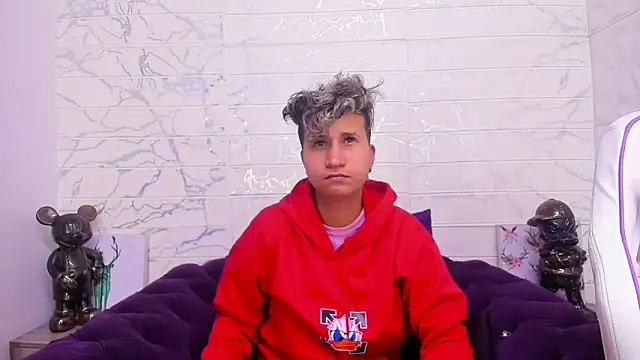 Im Milan Rs online show from 17, 2, 2025