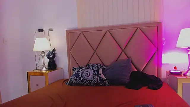 Snapshot of Dhapne_P chatting on 14, 10, 2025 Dhapne P online show from 14, 10, 2025