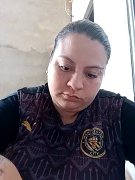 Snapshot of carola_hotwife chatting on 22, 9, 2025 carola hotwife online show from 22, 9, 2025