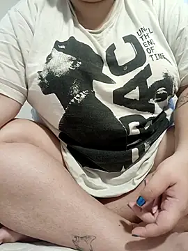 carola hotwife online show from 2, 5, 2026