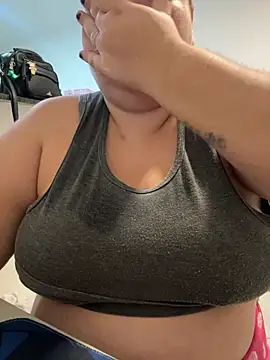carola hotwife online show from 30, 6, 2026