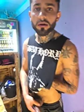 Snapshot of christangel_96_ chatting on 2, 4, 2026 christangel 96 online show from 2, 4, 2026