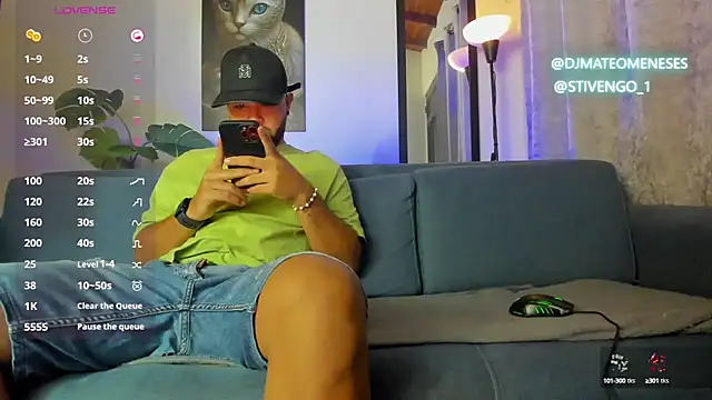 Snapshot of MattMeness chatting on 25, 2, 2025 MattMeness online show from 25, 2, 2025