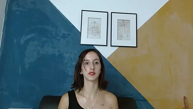 Ambar Roux  online show from 4, 1, 2025