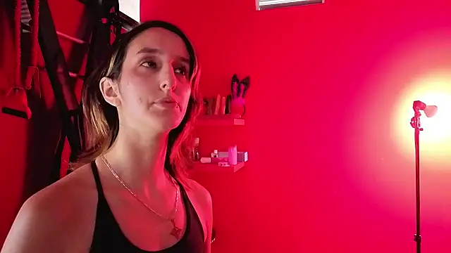 Snapshot of Ambar_Roux_ chatting on 1, 4, 2026 Ambar Roux online show from 1, 4, 2026