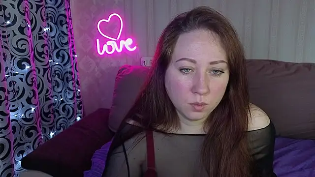 KellyCrystall online show from 25, 3, 2026