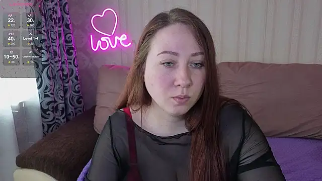 KellyCrystall online show from 10, 4, 2026