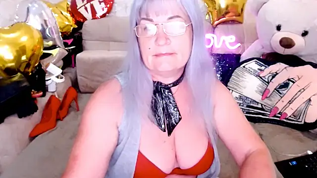 Snapshot of SiberiabBerry chatting on 7, 6, 2026 SiberiabBerry online show from 7, 6, 2026