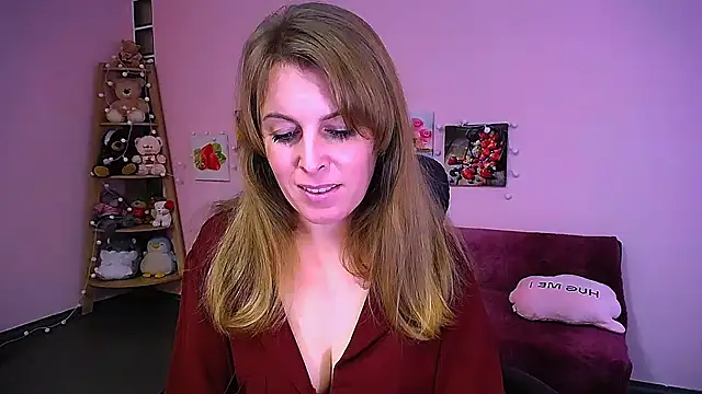 Snapshot of Hot_Milady chatting on 18, 12, 2025 Hot Milady online show from 18, 12, 2025