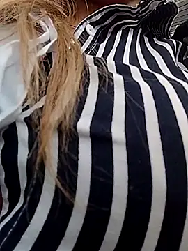 Snapshot of Katalina_S3xy chatting on 15, 12, 2025 Katalina S3xy online show from 15, 12, 2025