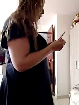 Snapshot of Katalina_S3xy chatting on 16, 12, 2025 Katalina S3xy online show from 16, 12, 2025