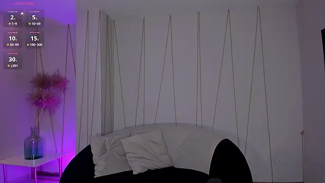 ValeriaRoldanX online show from 25, 5, 2026