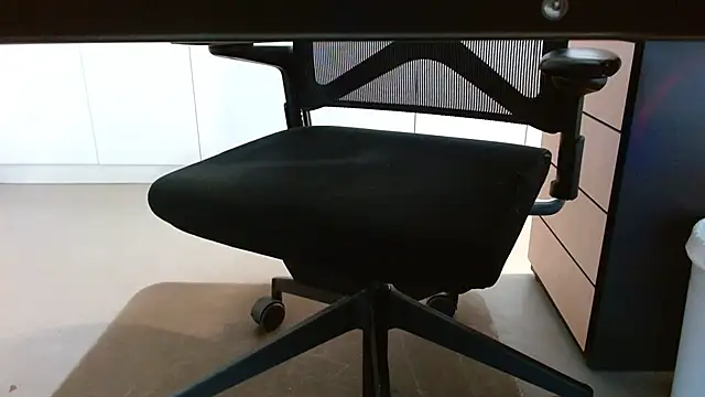 lovewalknaked online show from 25, 11, 2025