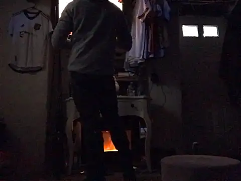 Gman143187 online show from 12, 12, 2024