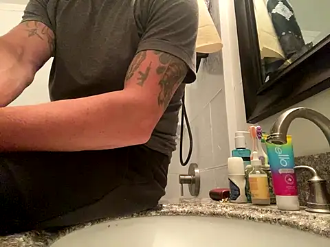 Gman143187 online show from 5, 10, 2025