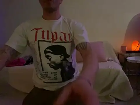 Snapshot of Gman143187 chatting on 9, 2, 2026 Gman143187 online show from 9, 2, 2026