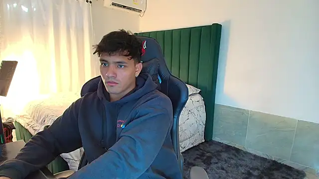 man dur07 online show from 21, 12, 2025