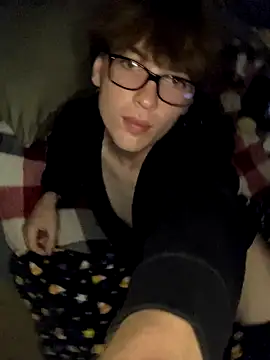 YourFavTwinkie online show from 24, 9, 2025