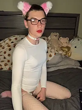 YourFavTwinkie online show from 9, 11, 2025