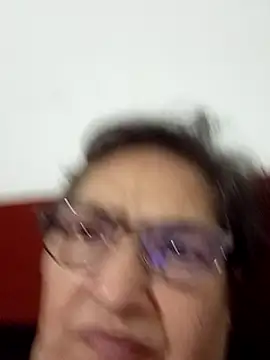 Snapshot of florecita69 chatting on 12, 12, 2024 florecita69 online show from 12, 12, 2024