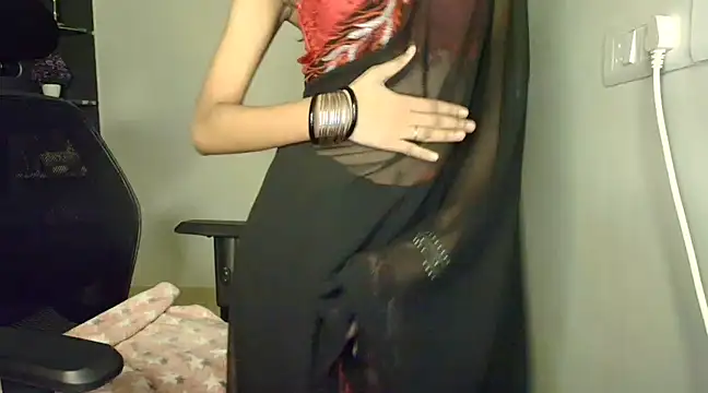 CUTE princess 143 online show from 6, 1, 2025