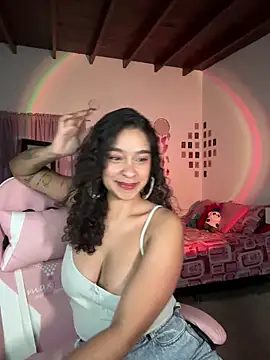 Snapshot of Arteatenea__ chatting on 31, 5, 2026 Arteatenea online show from 31, 5, 2026