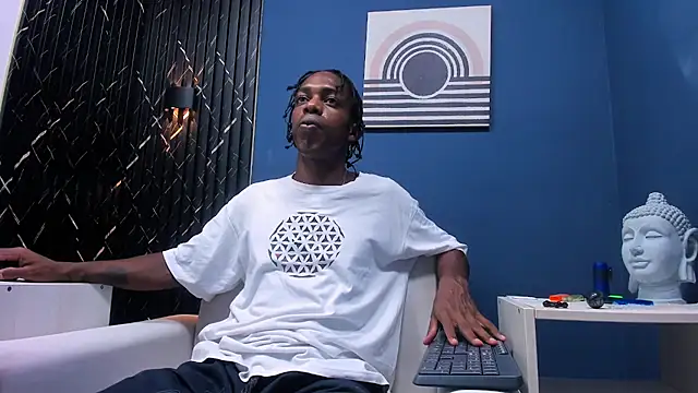 LarryCollin online show from 2, 2, 2025