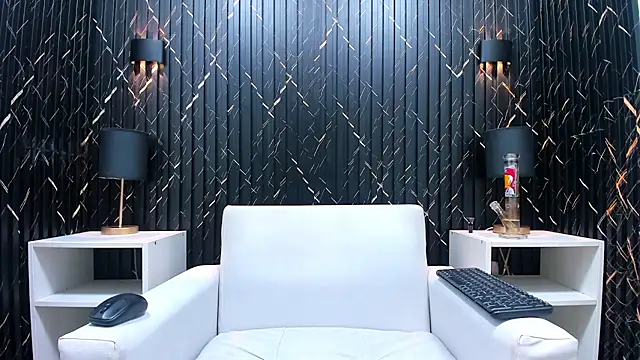 LarryCollin online show from 17, 2, 2025