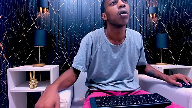 LarryCollin online show from 3, 3, 2025