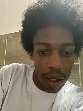 LarryCollin online show from 12, 3, 2025