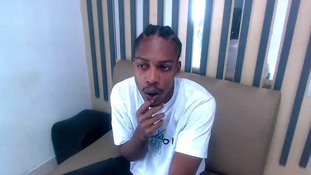 LarryCollin online show from 20, 3, 2025