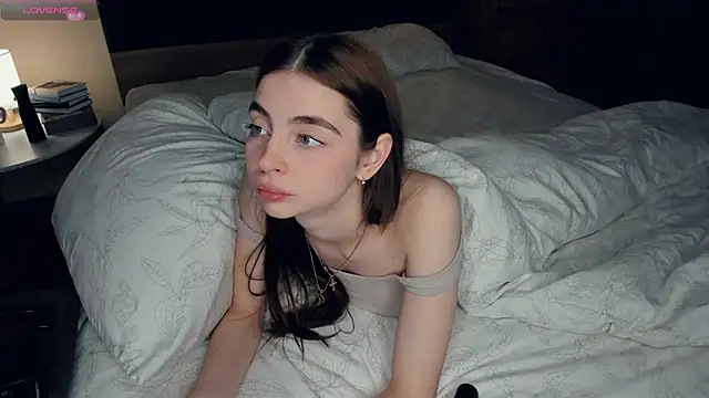 Snapshot of MaryJacksoon chatting on 7, 1, 2025 MaryJacksoon online show from 7, 1, 2025