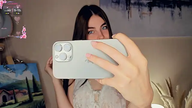 Snapshot of MaryJacksoon chatting on 14, 10, 2025 MaryJacksoon online show from 14, 10, 2025