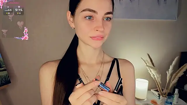 Snapshot of MaryJacksoon chatting on 18, 10, 2025 MaryJacksoon online show from 18, 10, 2025