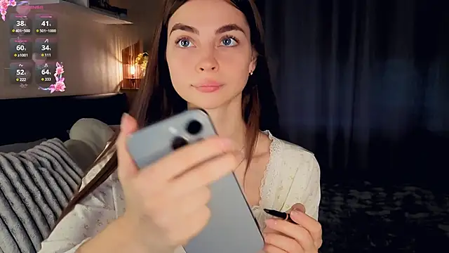 Snapshot of MaryJacksoon chatting on 19, 10, 2025 MaryJacksoon online show from 19, 10, 2025