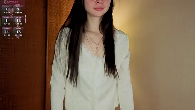 Snapshot of MaryJacksoon chatting on 4, 11, 2025 MaryJacksoon online show from 4, 11, 2025