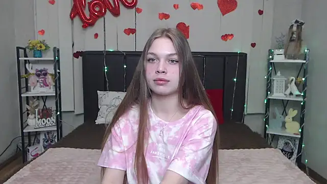 LaraPika online show from 2, 5, 2026