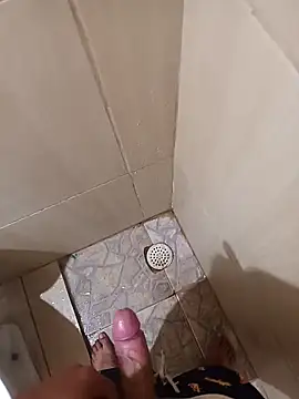 Snapshot of 1995eduardo chatting on 5, 2, 2025 1995eduardo online show from 5, 2, 2025