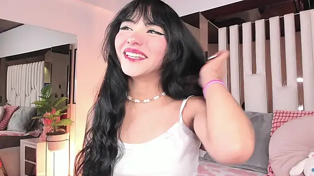 Kitty Eliffe online show from 11, 11, 2025